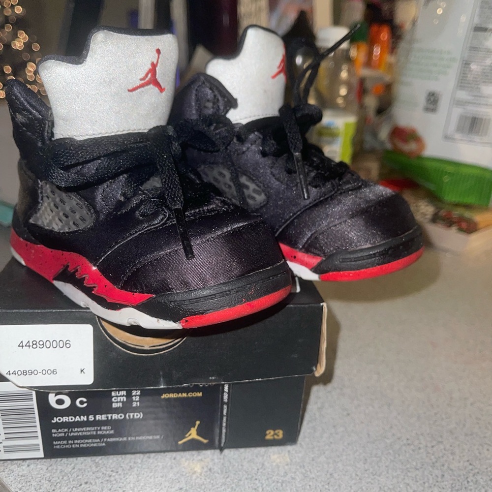 Jordan Retro 5 - Picture 3 of 5